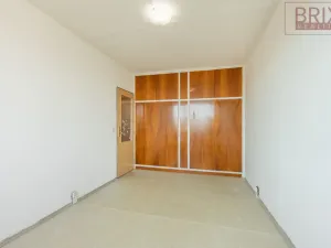Prodej bytu 3+1, Praha - Kobylisy, Bojasova, 64 m2