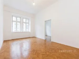Prodej bytu 3+1, Praha - Holešovice, Veletržní, 100 m2
