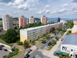 Pronájem kanceláře, Most, Obránců míru, 68 m2