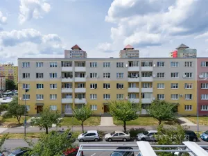Pronájem kanceláře, Most, Obránců míru, 68 m2