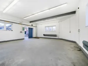 Pronájem výrobních prostor, Plzeň, K Cihelnám, 125 m2