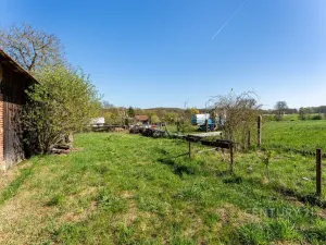 Prodej chalupy, Jičíněves - Labouň, 180 m2