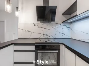 Pronájem bytu 2+kk, Uherské Hradiště, 28. října, 66 m2