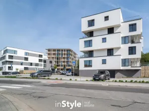 Pronájem bytu 2+kk, Uherské Hradiště, 28. října, 66 m2