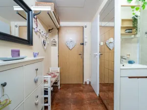 Prodej bytu 1+kk, Praha - Uhříněves, Na vysočině, 30 m2