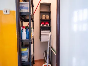 Prodej bytu 1+kk, Praha - Uhříněves, Na vysočině, 30 m2