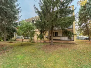 Prodej bytu 1+kk, Praha - Uhříněves, Na vysočině, 30 m2
