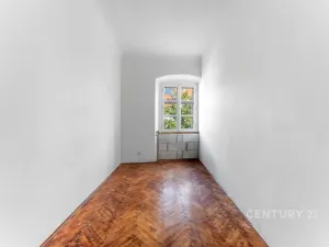 Prodej bytu 2+1, Praha - Malá Strana, Hroznová, 53 m2