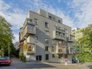 Prodej bytu 2+kk, Praha, Jeseniova, 55 m2