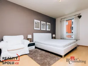 Pronájem bytu 3+kk, Hradec Králové - Třebeš, Labská louka, 82 m2