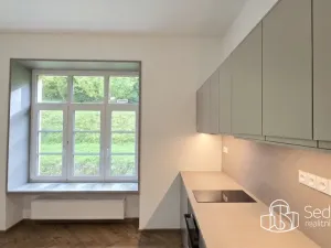Pronájem bytu 1+1, Karlovy Vary, Krále Jiřího, 61 m2