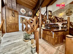 Prodej ubytování, Štramberk, Náměstí, 950 m2