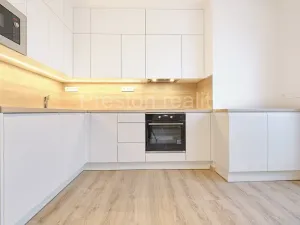 Pronájem bytu 4+kk, Praha - Kbely, Sedlářova, 91 m2