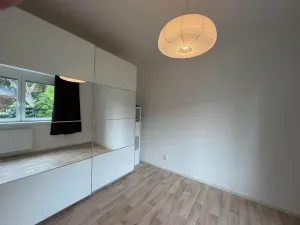 Pronájem bytu 2+kk, Praha - Braník, Pod svahem, 44 m2