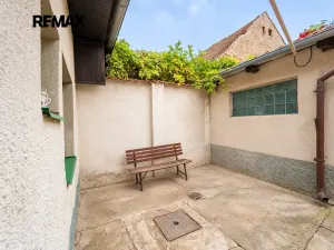 Prodej rodinného domu, Křenice, Hlavní, 52 m2
