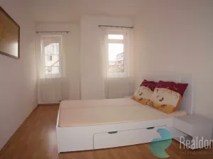 Pronájem bytu 2+kk, Úvaly, U Hostína, 48 m2