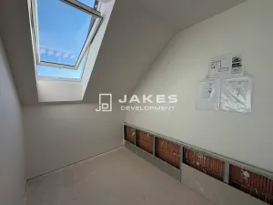 Prodej bytu 2+kk, Předboj, Ke Tvrzi, 64 m2