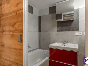 Prodej bytu 1+kk, Praha, Suchdolské náměstí, 12 m2