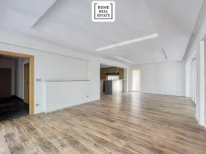 Prodej bytu 4+kk, Karlovy Vary, Šumavská, 171 m2