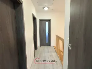 Prodej rodinného domu, Kladruby, Návětrná, 120 m2