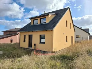 Prodej rodinného domu, Kladruby, Návětrná, 120 m2