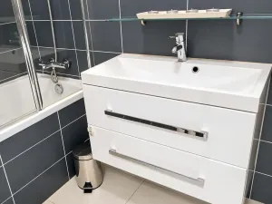 Pronájem bytu 2+1, Praha - Malešice, Nad vodovodem, 53 m2