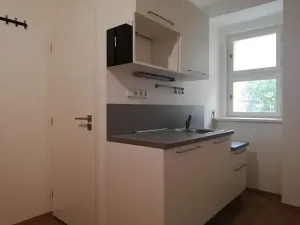 Pronájem bytu 2+1, Praha - Žižkov, Roháčova, 67 m2