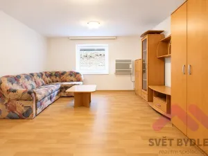 Pronájem bytu 2+kk, Praha - Nusle, Na Pankráci, 56 m2