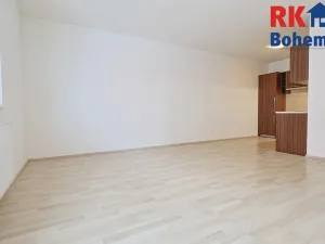 Prodej bytu 2+kk, Praha - Háje, Jurkovičova, 62 m2