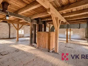 Prodej zemědělského objektu, Trhanov, 2380 m2
