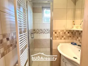 Prodej rodinného domu, Topolná, 180 m2