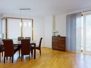 Prodej bytu 2+kk, Karlovy Vary, Libušina, 88 m2