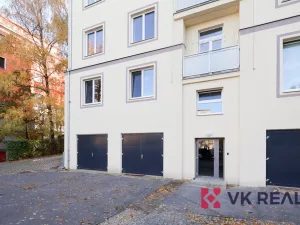 Pronájem garáže, Praha - Břevnov, Bělohorská, 16 m2
