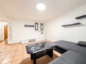 Prodej bytu 2+kk, Znojmo, Chelčického, 46 m2