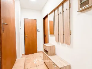 Prodej bytu 2+kk, Znojmo, Chelčického, 46 m2