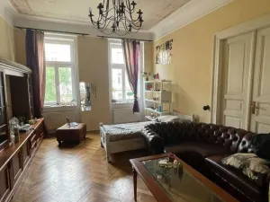 Pronájem bytu 3+1, Praha, Korunní, 95 m2