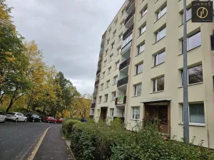 Prodej podílu 1/2 bytu 1+1, Ústí nad Labem, Maková, 33 m2
