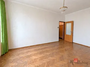 Prodej bytu 2+1, Karlovy Vary - Rybáře, Hybešova, 54 m2