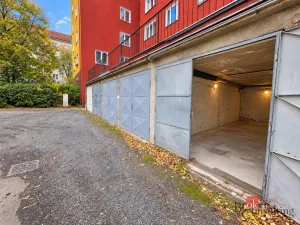 Prodej bytu 2+1, Karlovy Vary - Rybáře, Hybešova, 54 m2