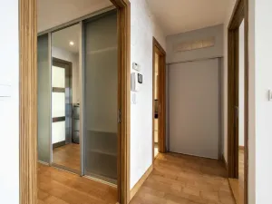 Pronájem bytu 2+kk, Jesenice, V Lázních, 40 m2