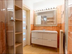 Pronájem ordinace, Praha - Nové Město, Štěpánská, 74 m2