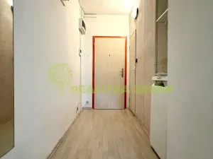 Prodej bytu 2+kk, Vsetín, Okružní, 39 m2