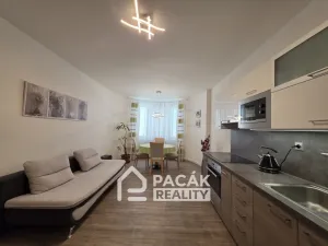 Prodej bytu 3+1, Olomouc, Rumunská, 104 m2