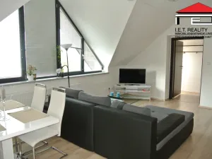 Pronájem bytu 2+kk, Frýdek-Místek - Frýdek, tř. T. G. Masaryka, 65 m2