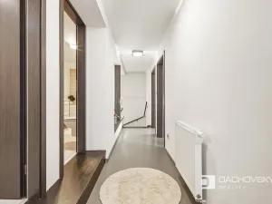 Prodej bytu 3+kk, Chrudim, Resselovo náměstí, 90 m2