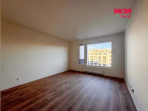 Pronájem bytu 1+kk, Praha, Ocelářská, 39 m2