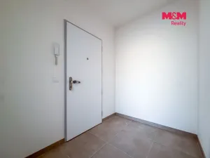 Pronájem bytu 1+kk, Praha, Ocelářská, 39 m2