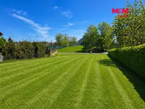 Prodej pozemku pro bydlení, Praha, U školy, 876 m2