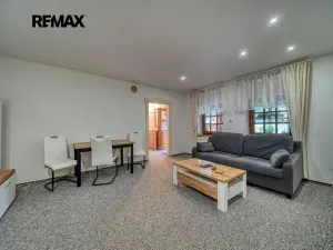 Pronájem bytu 2+1, Bobnice, Kovanská, 73 m2