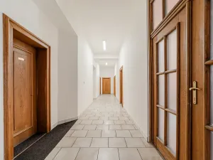 Pronájem ordinace, Ostrava, Nádražní, 2444 m2